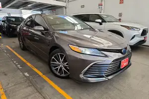 Autos seminuevos, Toyota Camry 2024