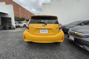 Autos seminuevos, Toyota Prius C 2020