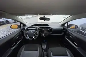 Autos seminuevos, Toyota Prius C 2020