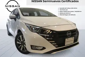 Autos seminuevos, Nissan Versa 2024