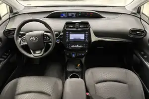 Autos seminuevos, Toyota Prius 2020