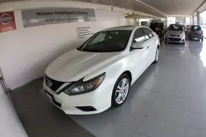 Autos seminuevos, Nissan Altima 2017