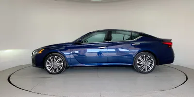 Nissan Altima 2024