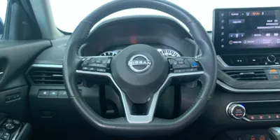 Nissan Altima 2024