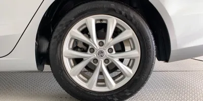 Mg Mg5 2023
