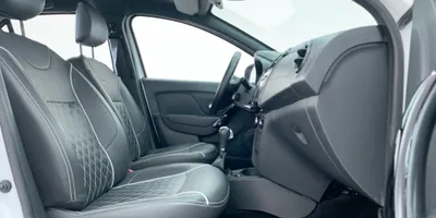 Renault Logan 2023
