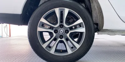 Renault Logan 2023