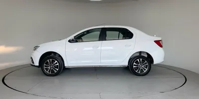 Renault Logan 2023