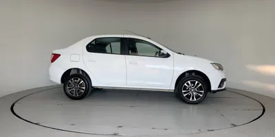 Renault Logan 2023