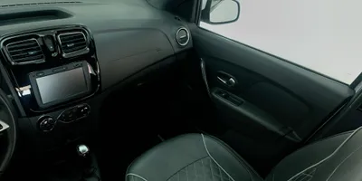 Renault Logan 2023
