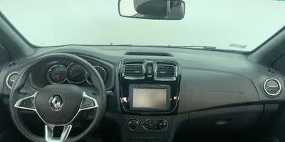 Renault Logan 2023