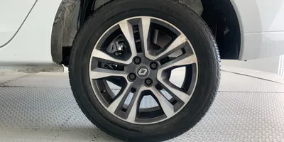 Renault Logan 2023