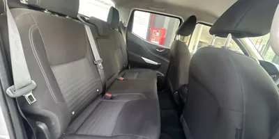 Nissan Frontier 2023