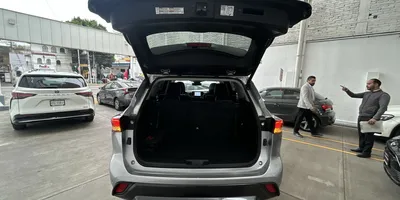 Toyota Highlander 2021