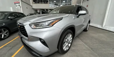 Toyota Highlander 2021