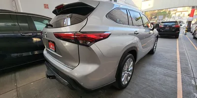 Toyota Highlander 2022