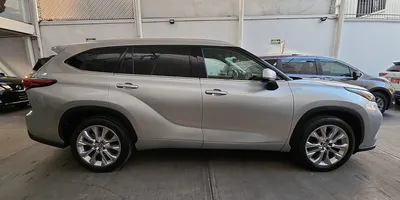 Toyota Highlander 2022