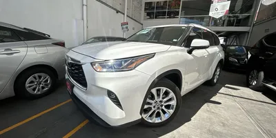 Toyota Highlander 2021