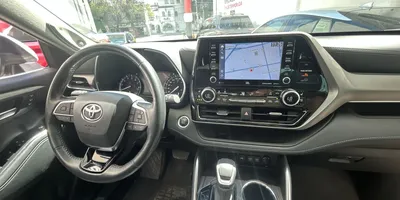 Toyota Highlander 2021