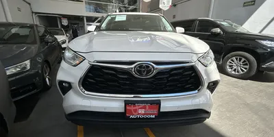 Toyota Highlander 2021