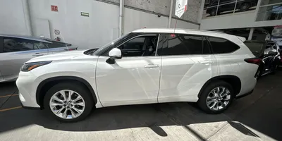 Toyota Highlander 2021