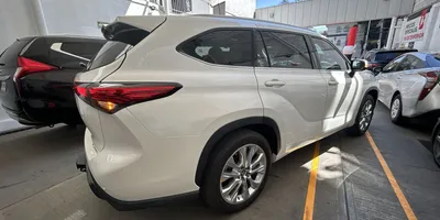 Toyota Highlander 2021