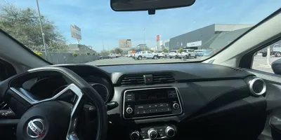 Nissan Versa 2021