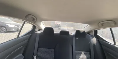 Nissan Versa 2021