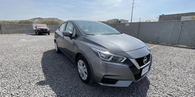 Nissan Versa 2021