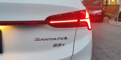 Hyundai Santa Fe 2023