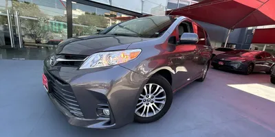 Toyota Sienna 2020