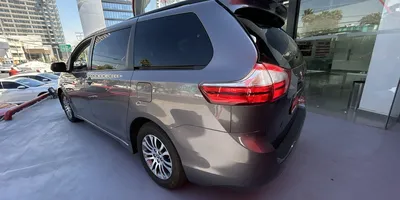 Toyota Sienna 2020