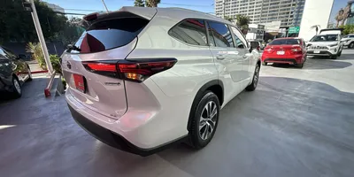 Toyota Highlander 2024