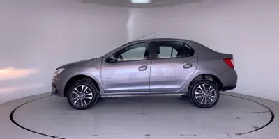 Renault Logan 2023