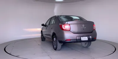 Renault Logan 2023