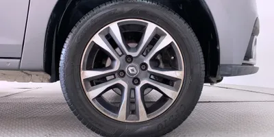 Renault Logan 2023