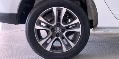 Renault Logan 2023