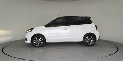 Nissan March 2023