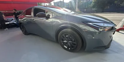 Toyota Prius 2024