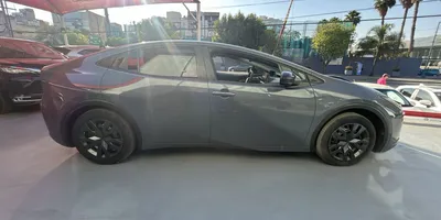 Toyota Prius 2024