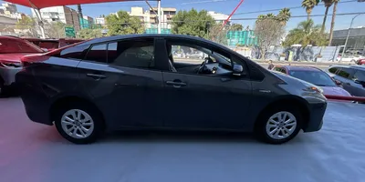 Toyota Prius 2017