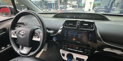 Toyota Prius 2018