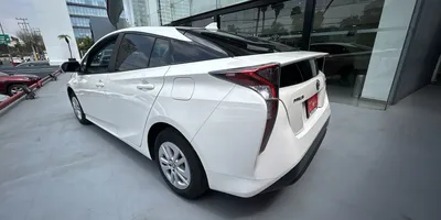 Toyota Prius 2018