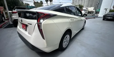 Toyota Prius 2018