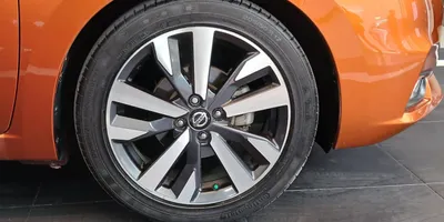 Nissan Versa 2021