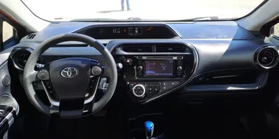 Toyota Prius C 2019