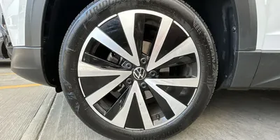 Volkswagen Taos 2023