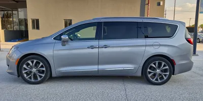 Chrysler Pacifica 2020