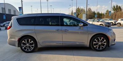 Chrysler Pacifica 2020