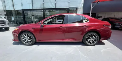 Toyota Camry 2021
